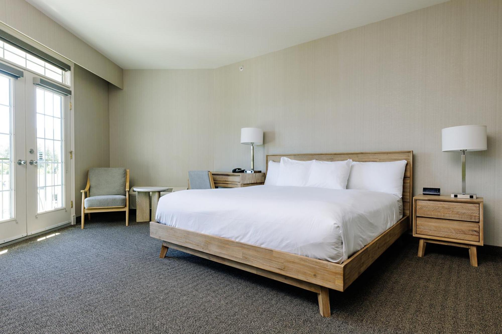Balcomo, A Ramada By Wyndham Penticton Kültér fotó