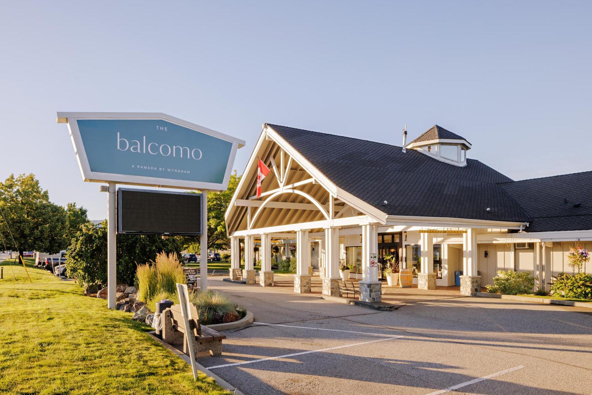 Balcomo, A Ramada By Wyndham Penticton Kültér fotó