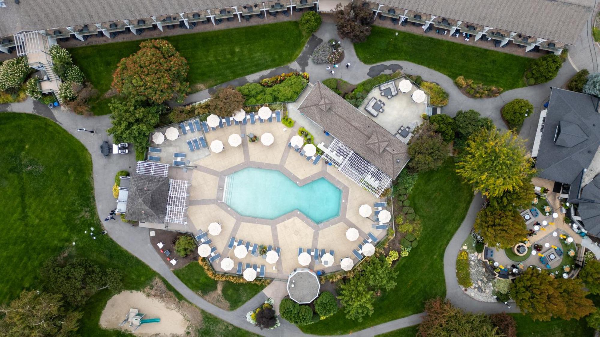 Balcomo, A Ramada By Wyndham Penticton Kültér fotó