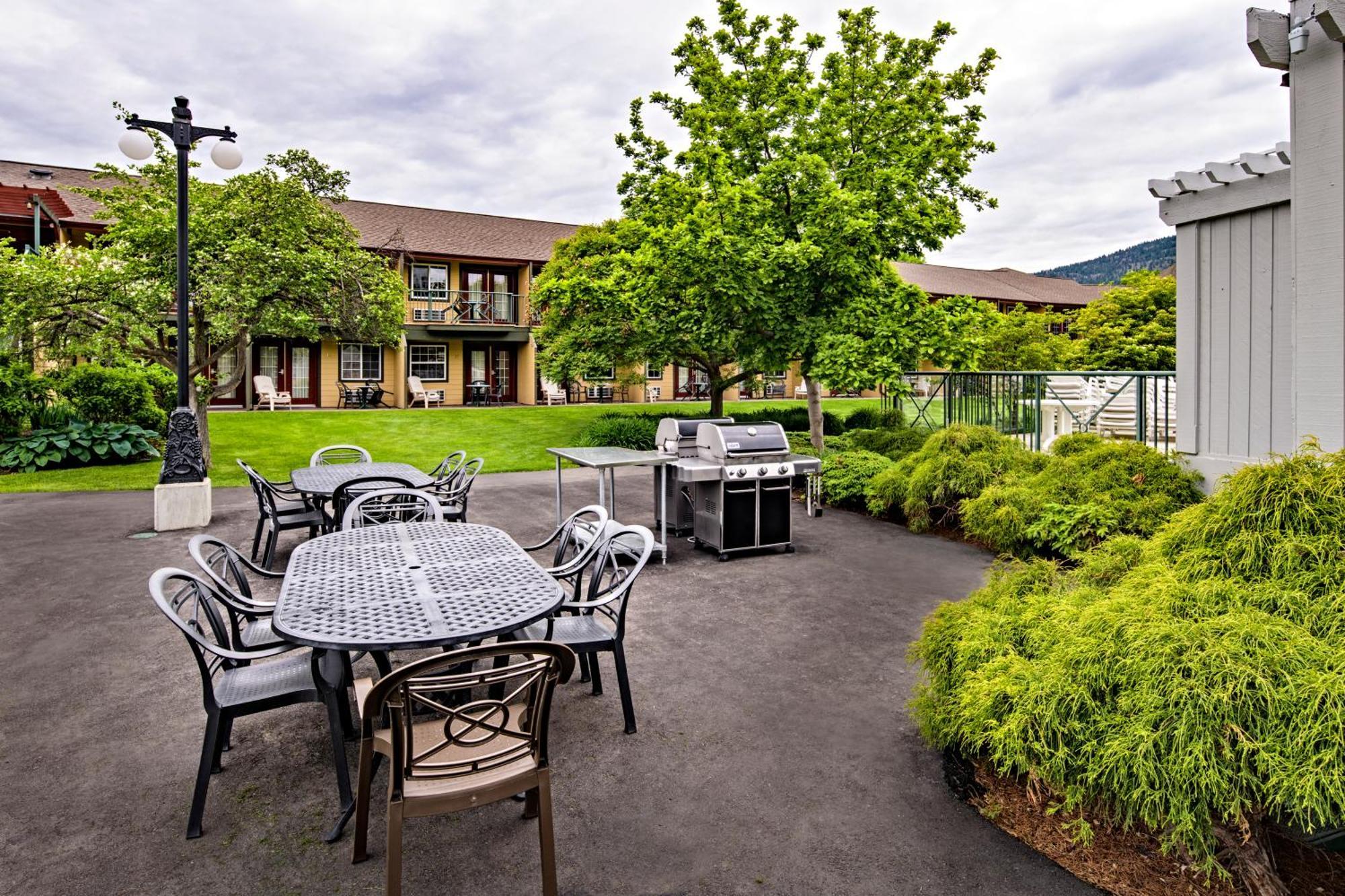 Balcomo, A Ramada By Wyndham Penticton Kültér fotó